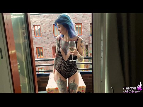 ❤️ Ragazza tremenda chì succhia cù una bocca è cazzo appassionatamente sottu à u celu apertu ❤❌ Super sex à porn co.zoomporno.ru ❌️❤